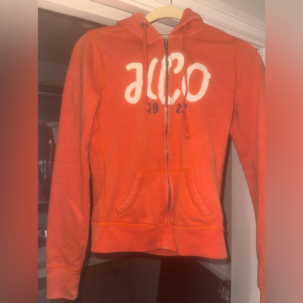 Hollister track jacket sz:  M